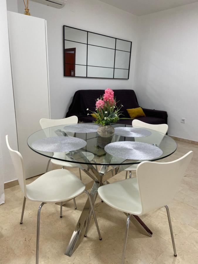 Beach And City Apartment A 50M De La Playa Fuengirola Exterior foto